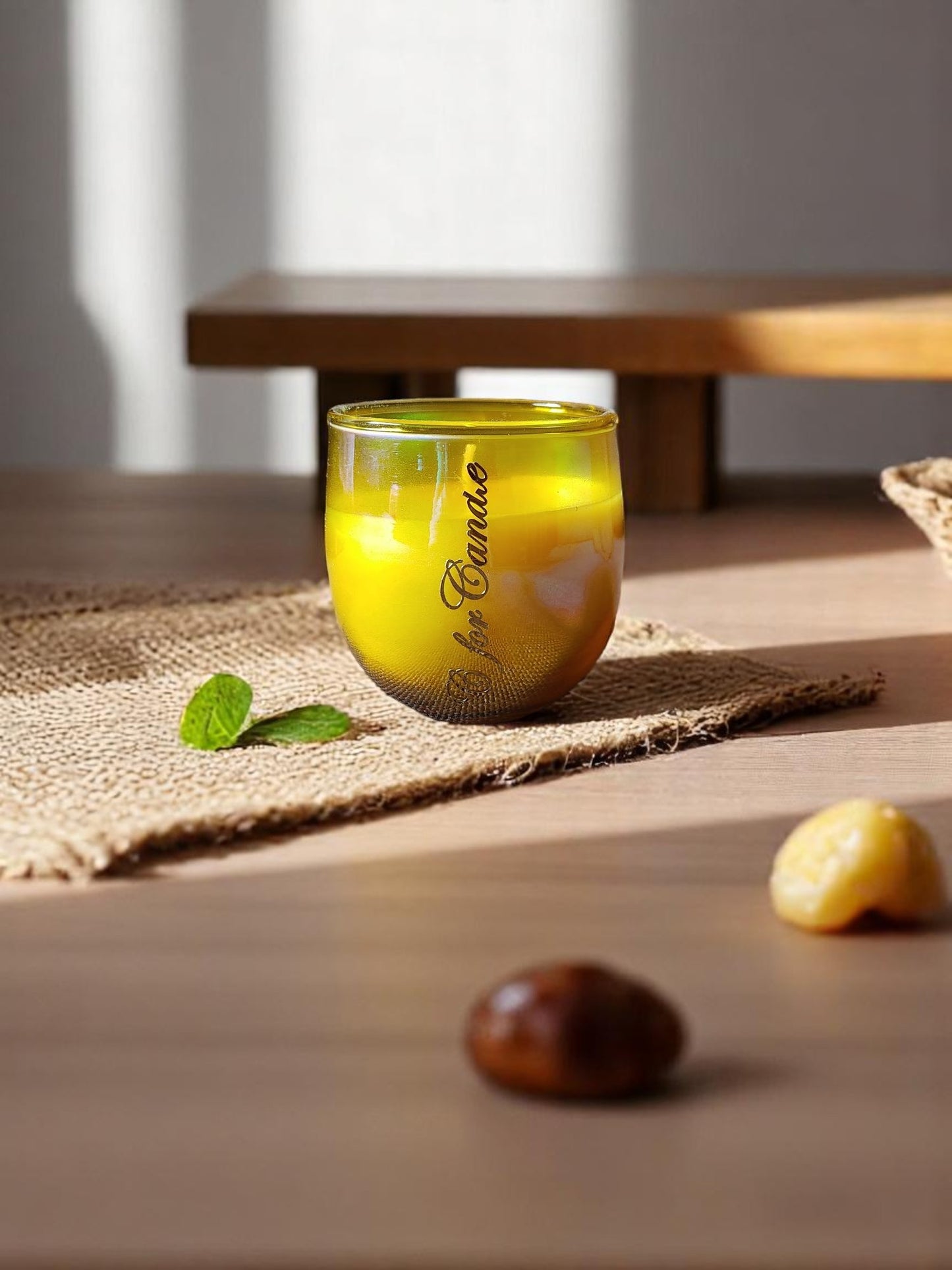 Amber & Sandalwood Scented Candle